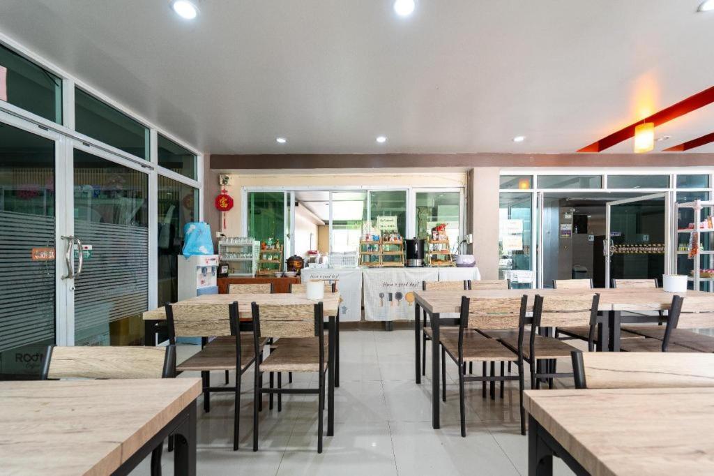 Sukhothai Porncharoen Resort&Spa Kong Krailat Bagian luar foto