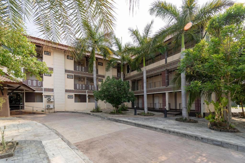 Sukhothai Porncharoen Resort&Spa Kong Krailat Bagian luar foto